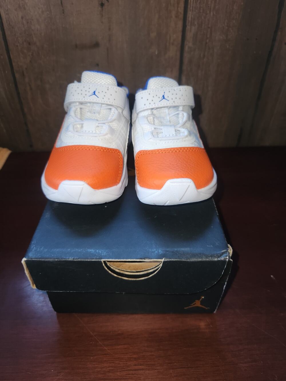 Jordan 11 CMFT Low Toddler Size 5C White Blue Orange Sneakers